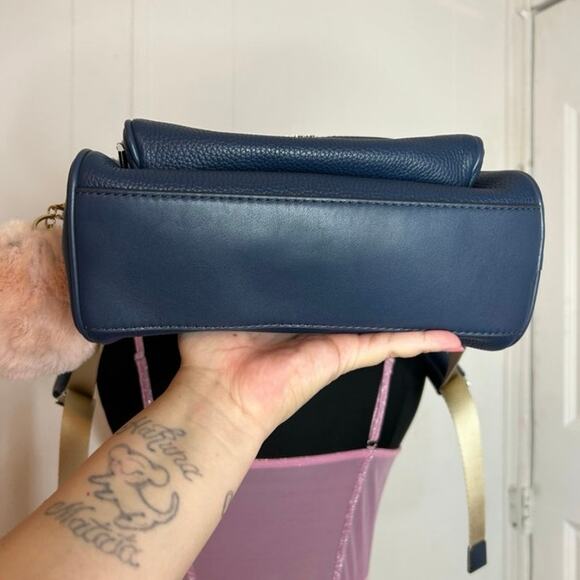 °｡⋆♡ Michael Kors Blue Backpack With Matching Small Wallet (HB-11) - Picture 5 of 10